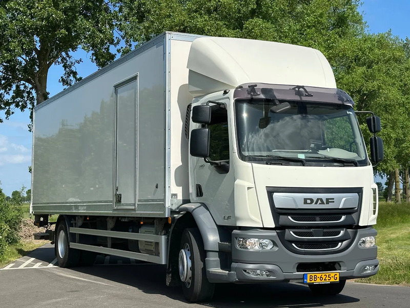 DAF CF 320 LF320.19 EURO6. 830x248x260 - Камион фургон: снимка 2 DAF CF 320 LF320.19 EURO6. 830x248x260 - Камион фургон: снимка 2