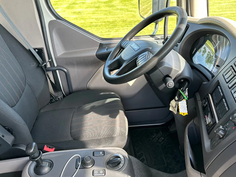 Камион фургон DAF CF 320 LF320.19 EURO6. 830x248x260: снимка 10