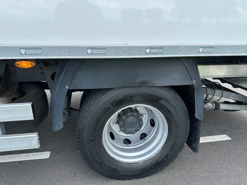 Рефрижератор камион DAF LF 210 LF210.14. EURO6. 2018. KOELBAKWAGEN MET LAADKLEP 2000kg: снимка 17