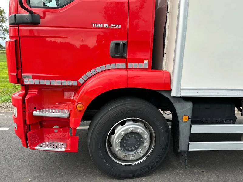 MAN TGM TGM 18.290 GEÏSOLEERDE OPBOUW - Камион фургон: снимка 5 MAN TGM TGM 18.290 GEÏSOLEERDE OPBOUW - Камион фургон: снимка 5