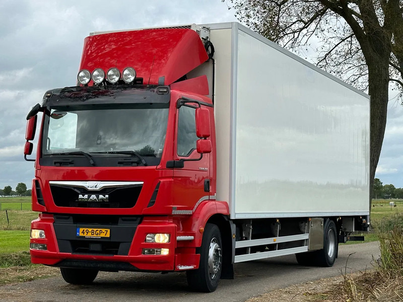 MAN TGM TGM 18.290 GEÏSOLEERDE OPBOUW - Камион фургон: снимка 1 MAN TGM TGM 18.290 GEÏSOLEERDE OPBOUW - Камион фургон: снимка 1