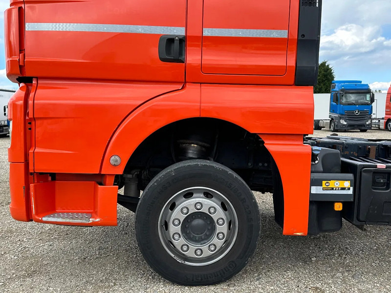 Шаси кабина MAN TGX TGX 24.440: снимка 8