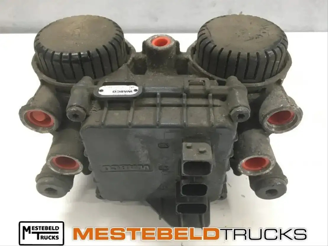 DAF Achterasmodulator EBS3 LF210 - Части на спирачната система за Камион: снимка 1 DAF Achterasmodulator EBS3 LF210 - Части на спирачната система за Камион: снимка 1