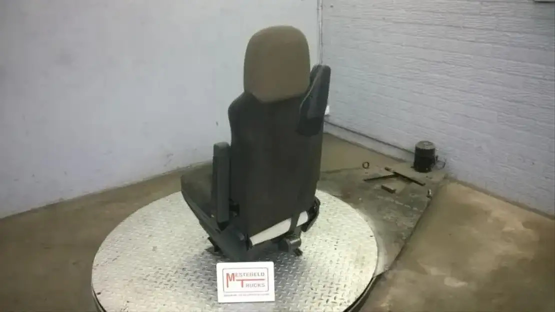 DAF Bijrijdersstoel - Кабина и интериор за Камион: снимка 1 DAF Bijrijdersstoel - Кабина и интериор за Камион: снимка 1