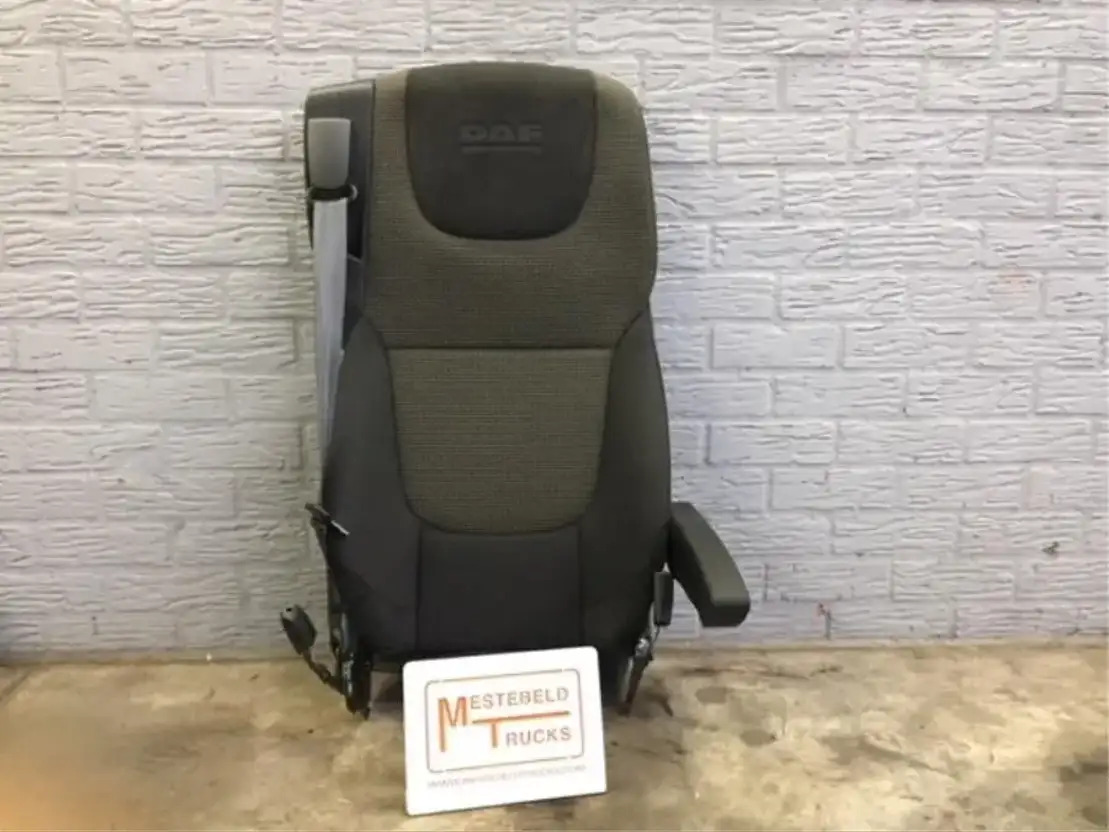 DAF Rugleuning stoel rechts - Кабина и интериор за Камион: снимка 1 DAF Rugleuning stoel rechts - Кабина и интериор за Камион: снимка 1