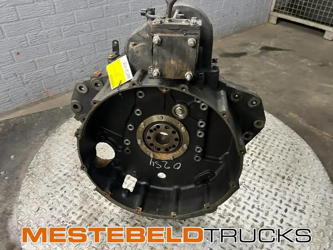 DAF Vliegwielhuis met PTO PR 228 S2 - Двигател за Камион: снимка 1 DAF Vliegwielhuis met PTO PR 228 S2 - Двигател за Камион: снимка 1