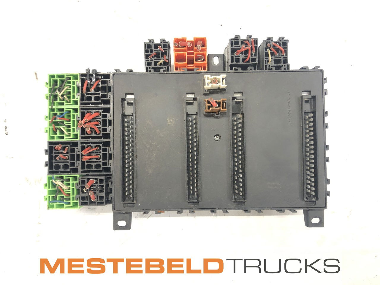 DAF Zekeringskast XF - Електрическа система за Камион: снимка 2 DAF Zekeringskast XF - Електрическа система за Камион: снимка 2