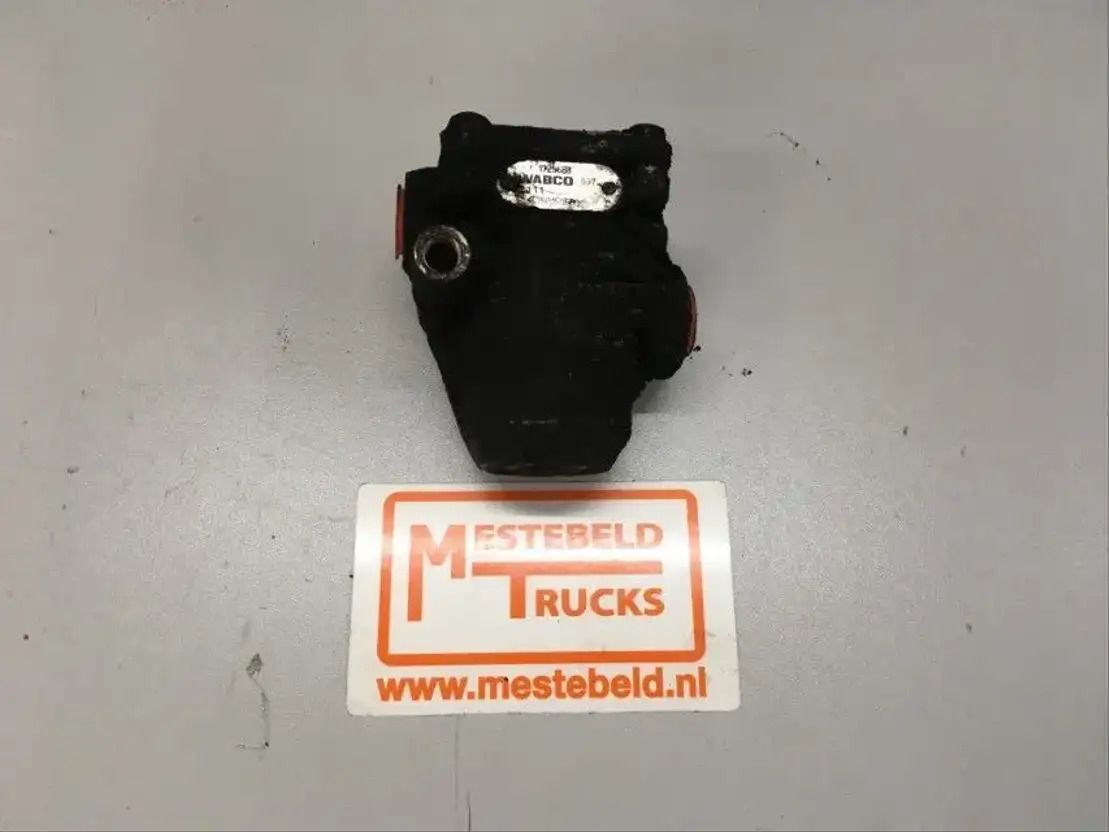 DAF drukbegrenzingsventiel - Части на спирачната система за Камион: снимка 1 DAF drukbegrenzingsventiel - Части на спирачната система за Камион: снимка 1