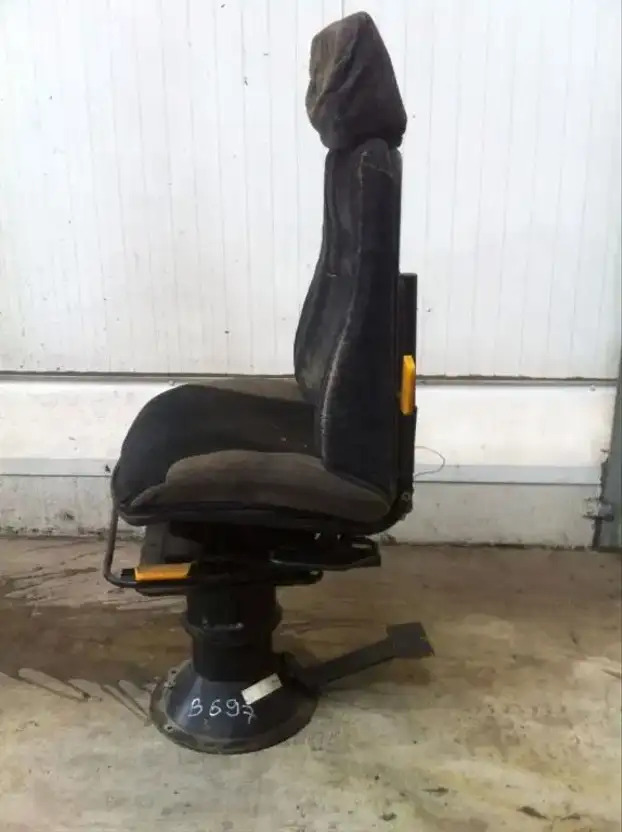 Diversen DIV. Stoel op draaiplateau - Кабина и интериор за Камион: снимка 1 Diversen DIV. Stoel op draaiplateau - Кабина и интериор за Камион: снимка 1