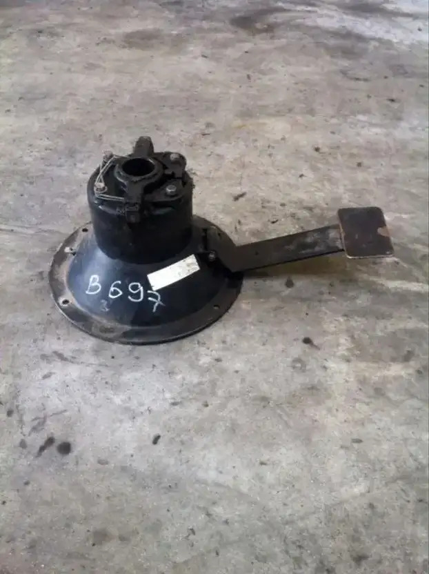 Diversen DIV. Stoel op draaiplateau - Кабина и интериор за Камион: снимка 2 Diversen DIV. Stoel op draaiplateau - Кабина и интериор за Камион: снимка 2