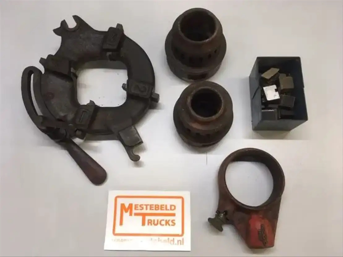 Diversen Draadsnijmachine Brutol type 713 - Машина: снимка 5 Diversen Draadsnijmachine Brutol type 713 - Машина: снимка 5