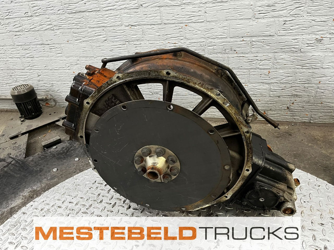 Iveco PTO cursor 8 - Скоростна кутия и части за Камион: снимка 3 Iveco PTO cursor 8 - Скоростна кутия и части за Камион: снимка 3