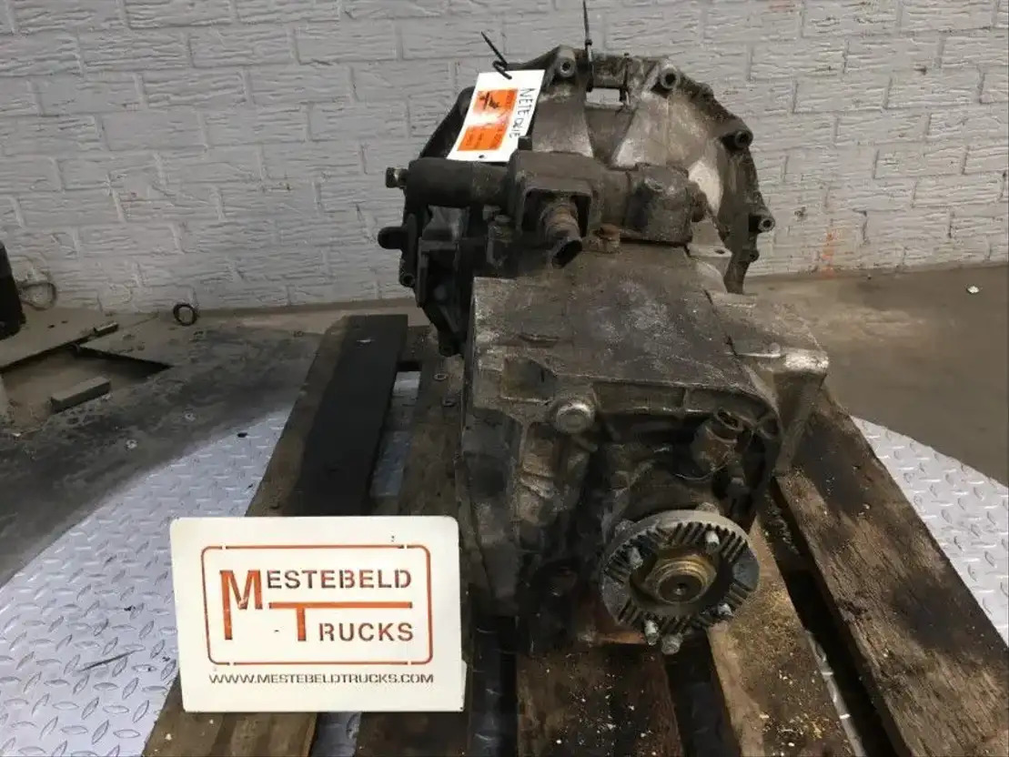 Iveco Versnellingsbak 2855.619G01 - Скоростна кутия и части за Камион: снимка 2 Iveco Versnellingsbak 2855.619G01 - Скоростна кутия и части за Камион: снимка 2