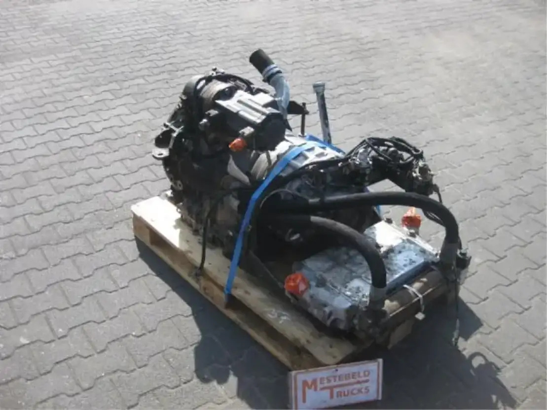 MAN 6 HP 600 - Скоростна кутия и части за Камион: снимка 1 MAN 6 HP 600 - Скоростна кутия и части за Камион: снимка 1