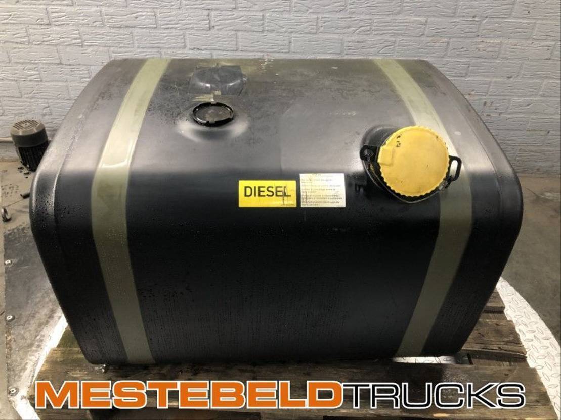 MAN Brandstoftank 330 liter - Резервоар за гориво за Камион: снимка 1 MAN Brandstoftank 330 liter - Резервоар за гориво за Камион: снимка 1