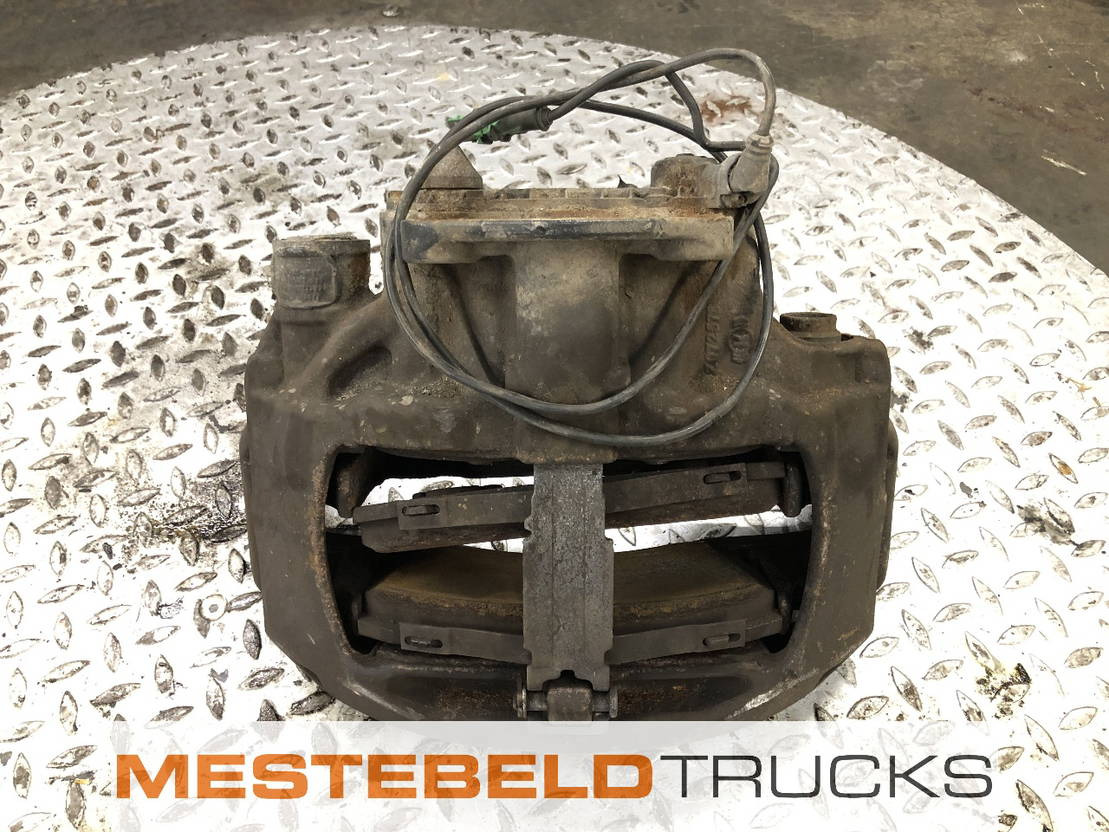 Mercedes-Benz Remklauw rechtsvoor - Части на спирачната система за Камион: снимка 1 Mercedes-Benz Remklauw rechtsvoor - Части на спирачната система за Камион: снимка 1