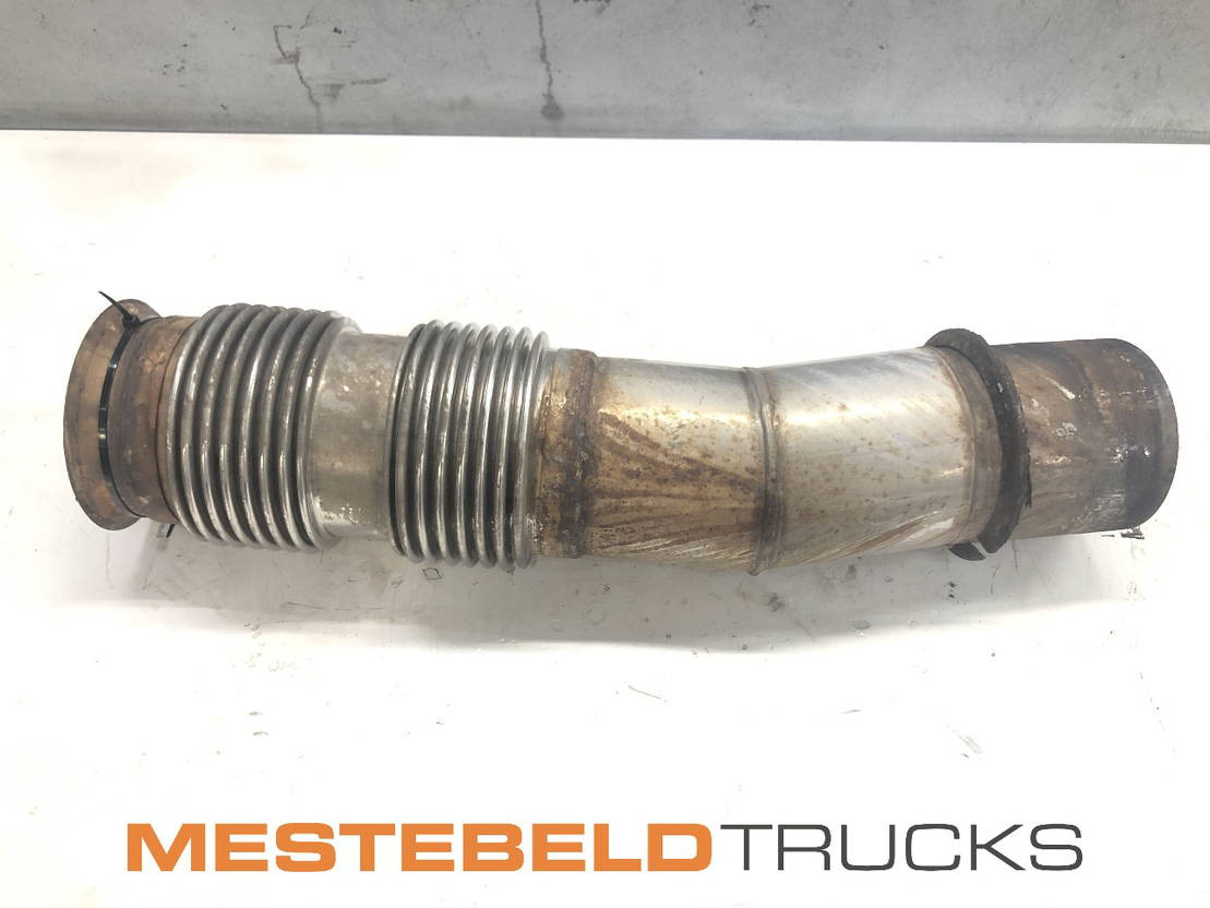 Mercedes-Benz Uitlaatpijp OM 470 - Изпускателна тръба за Камион: снимка 1 Mercedes-Benz Uitlaatpijp OM 470 - Изпускателна тръба за Камион: снимка 1