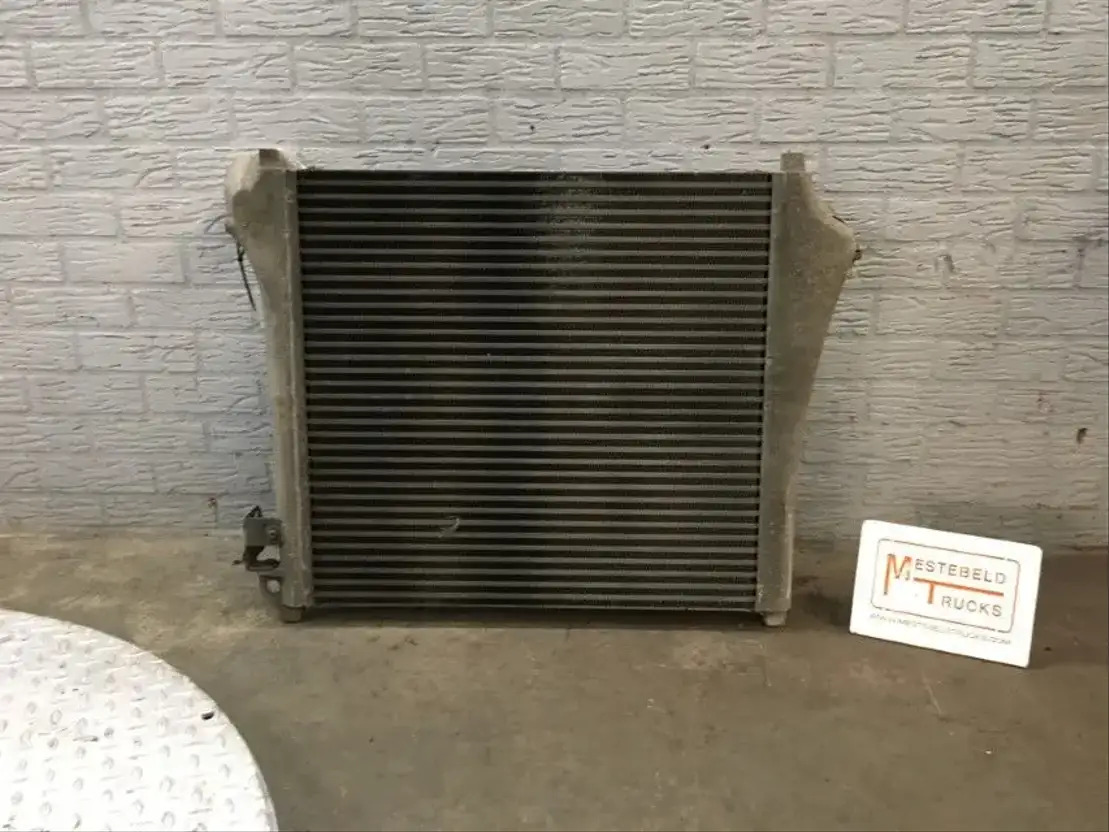 Renault Intercooler - Охладителна система за Камион: снимка 1 Renault Intercooler - Охладителна система за Камион: снимка 1