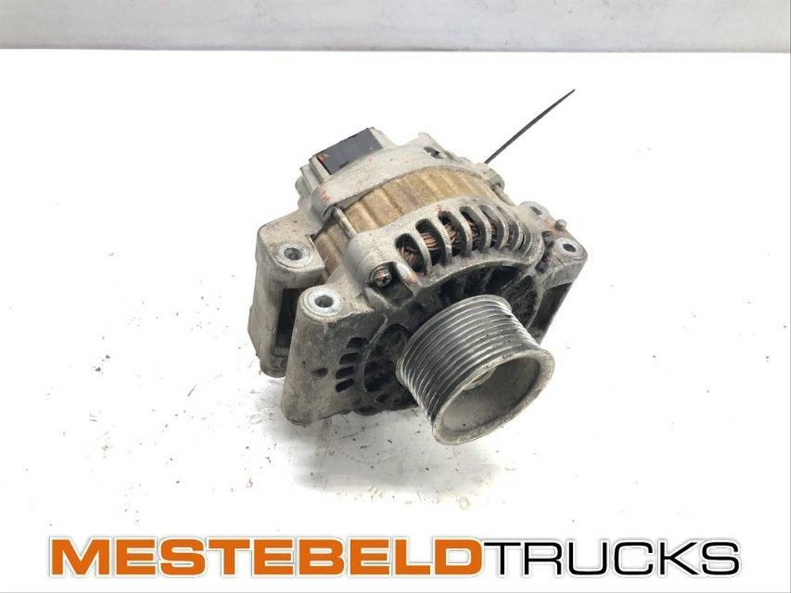 Scania Dynamo DC 16 XPI 100 amp - Двигател и части за Камион: снимка 1 Scania Dynamo DC 16 XPI 100 amp - Двигател и части за Камион: снимка 1