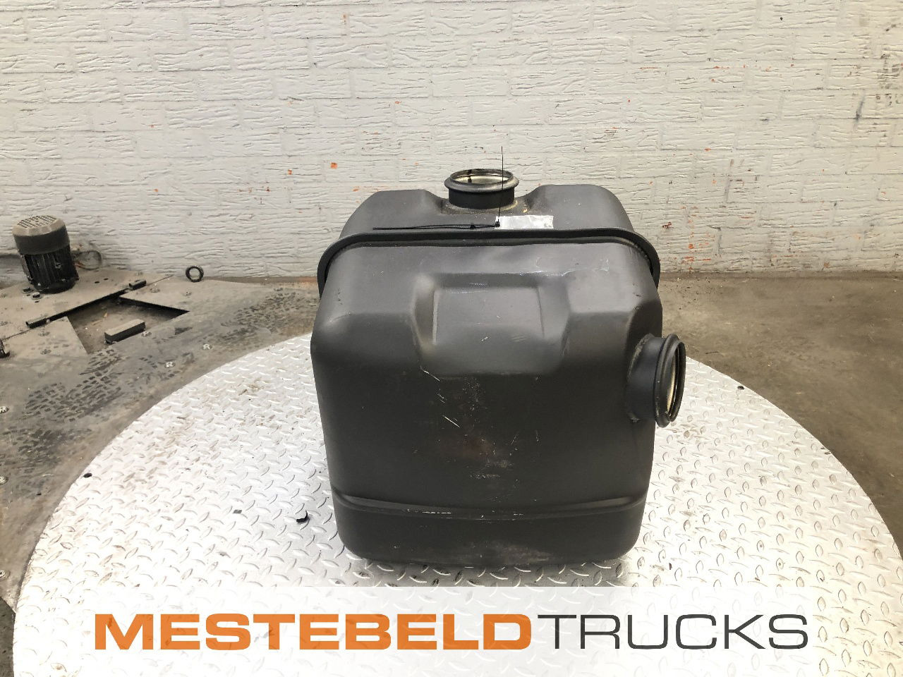 Scania Uitlaatdemper 4-serie - Изпускателна система за Камион: снимка 3 Scania Uitlaatdemper 4-serie - Изпускателна система за Камион: снимка 3