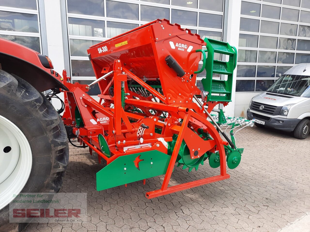 Agro-Masz ANA 30 + SN 300 - Комбинирана сеялка: снимка 3 Agro-Masz ANA 30 + SN 300 - Комбинирана сеялка: снимка 3