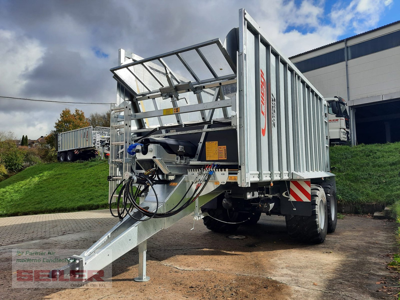 Fliegl ASW 271 C FOX 40m³ Franken-Renner - Саморазтоварващо се ремарке: снимка 2 Fliegl ASW 271 C FOX 40m³ Franken-Renner - Саморазтоварващо се ремарке: снимка 2
