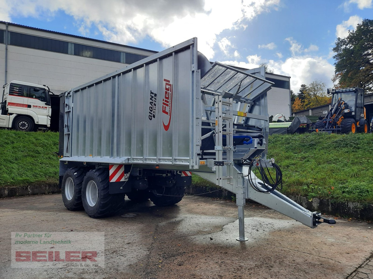 Fliegl ASW 271 C FOX 40m³ Franken-Renner - Саморазтоварващо се ремарке: снимка 1 Fliegl ASW 271 C FOX 40m³ Franken-Renner - Саморазтоварващо се ремарке: снимка 1