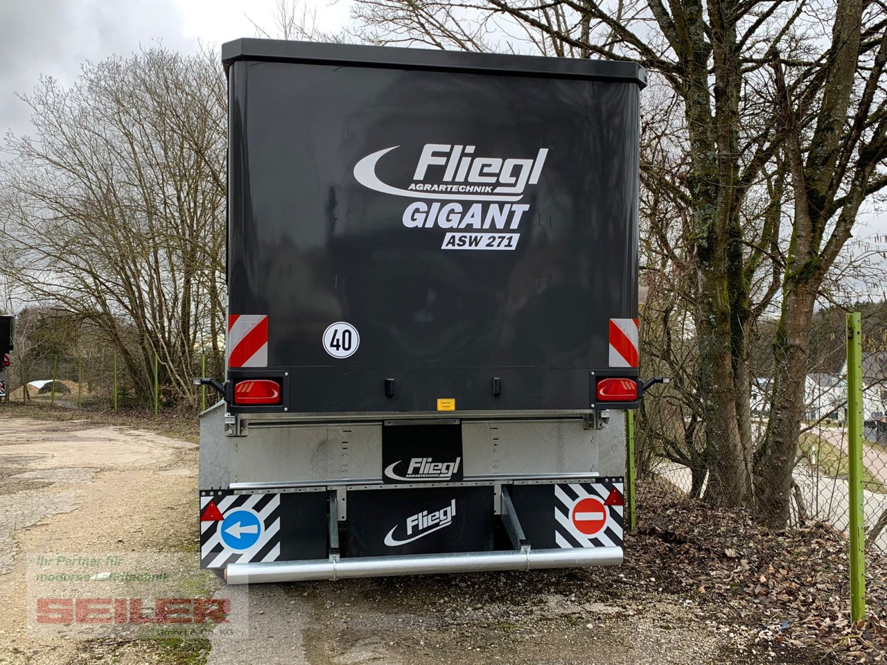 Fliegl ASW 271 C FOX Lenkachse 22,5" 35m³ - Саморазтоварващо се ремарке: снимка 4 Fliegl ASW 271 C FOX Lenkachse 22,5" 35m³ - Саморазтоварващо се ремарке: снимка 4
