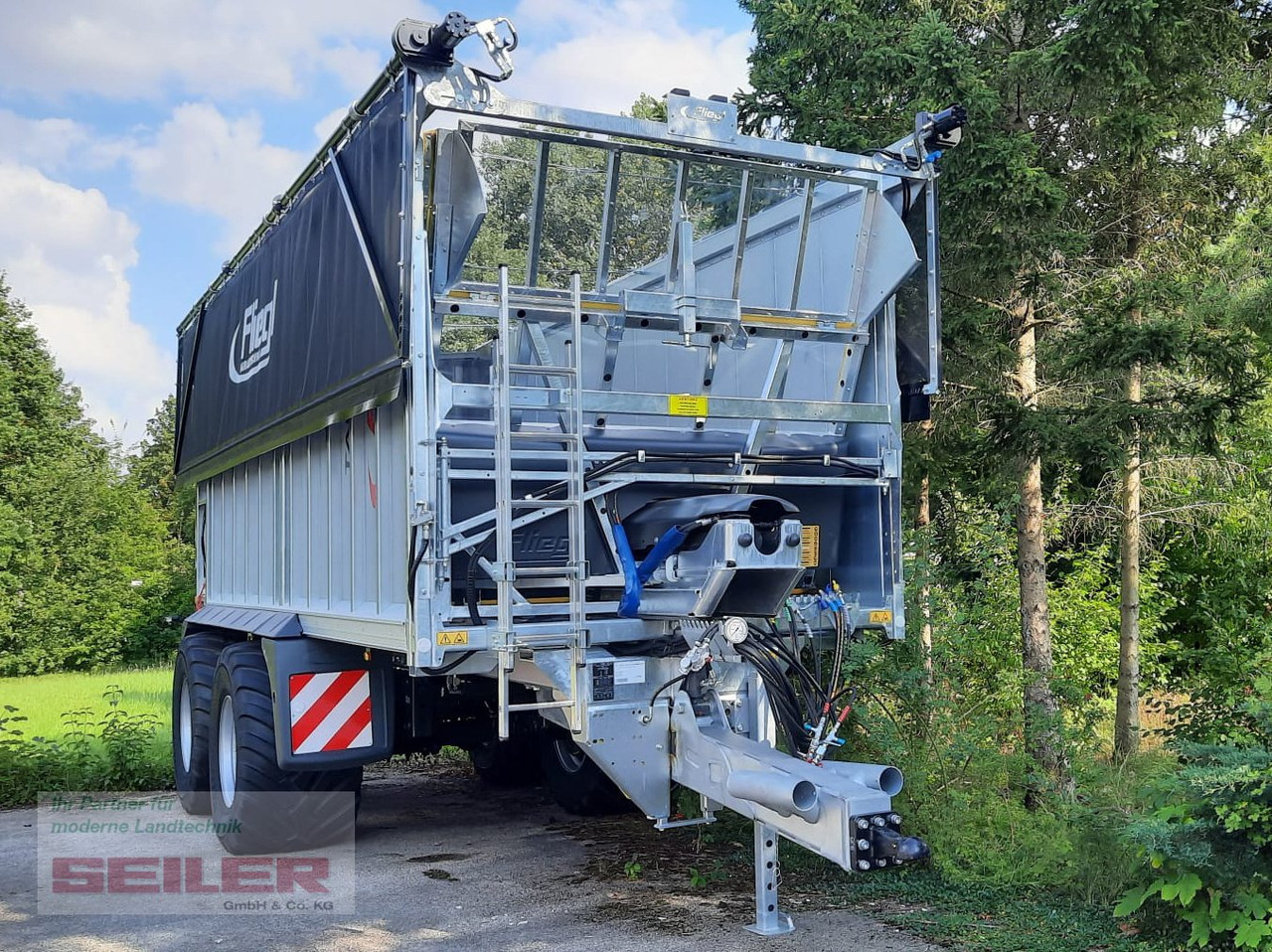 Fliegl ASW 271 TAURUS FOX 40m³ + Top Lift Light - Саморазтоварващо се ремарке: снимка 2 Fliegl ASW 271 TAURUS FOX 40m³ + Top Lift Light - Саморазтоварващо се ремарке: снимка 2