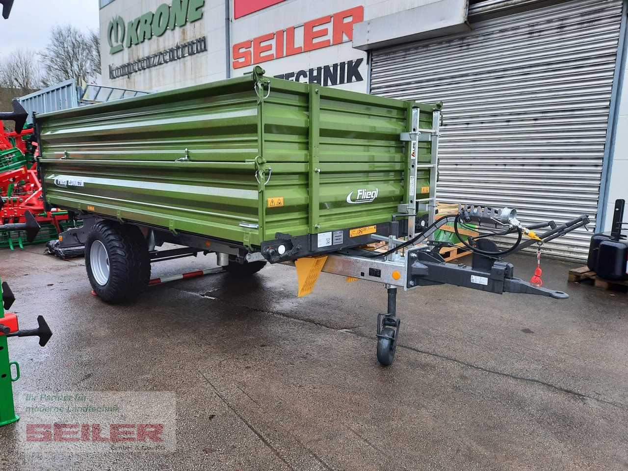 Fliegl EDK 60 FOX - Селскостопанско ремарке самосвал: снимка 2 Fliegl EDK 60 FOX - Селскостопанско ремарке самосвал: снимка 2