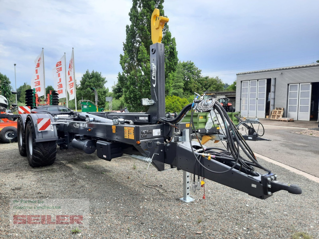 Fliegl HKL 22 Jumbo Abrollkipper - Мултилифт/ Лифтдъмпер ремарке: снимка 2 Fliegl HKL 22 Jumbo Abrollkipper - Мултилифт/ Лифтдъмпер ремарке: снимка 2