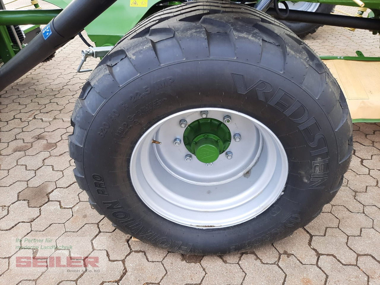 Нови Гребло/ Сенообръщачка Krone Swadro TC 1370: снимка 6