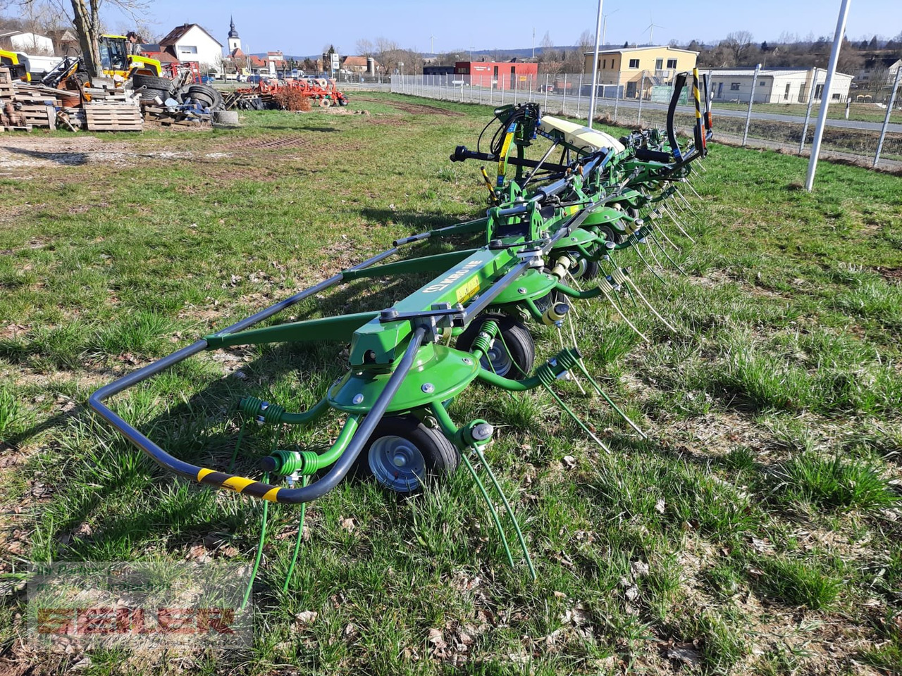 Krone Vendro 1120 - Гребло/ Сенообръщачка: снимка 1 Krone Vendro 1120 - Гребло/ Сенообръщачка: снимка 1