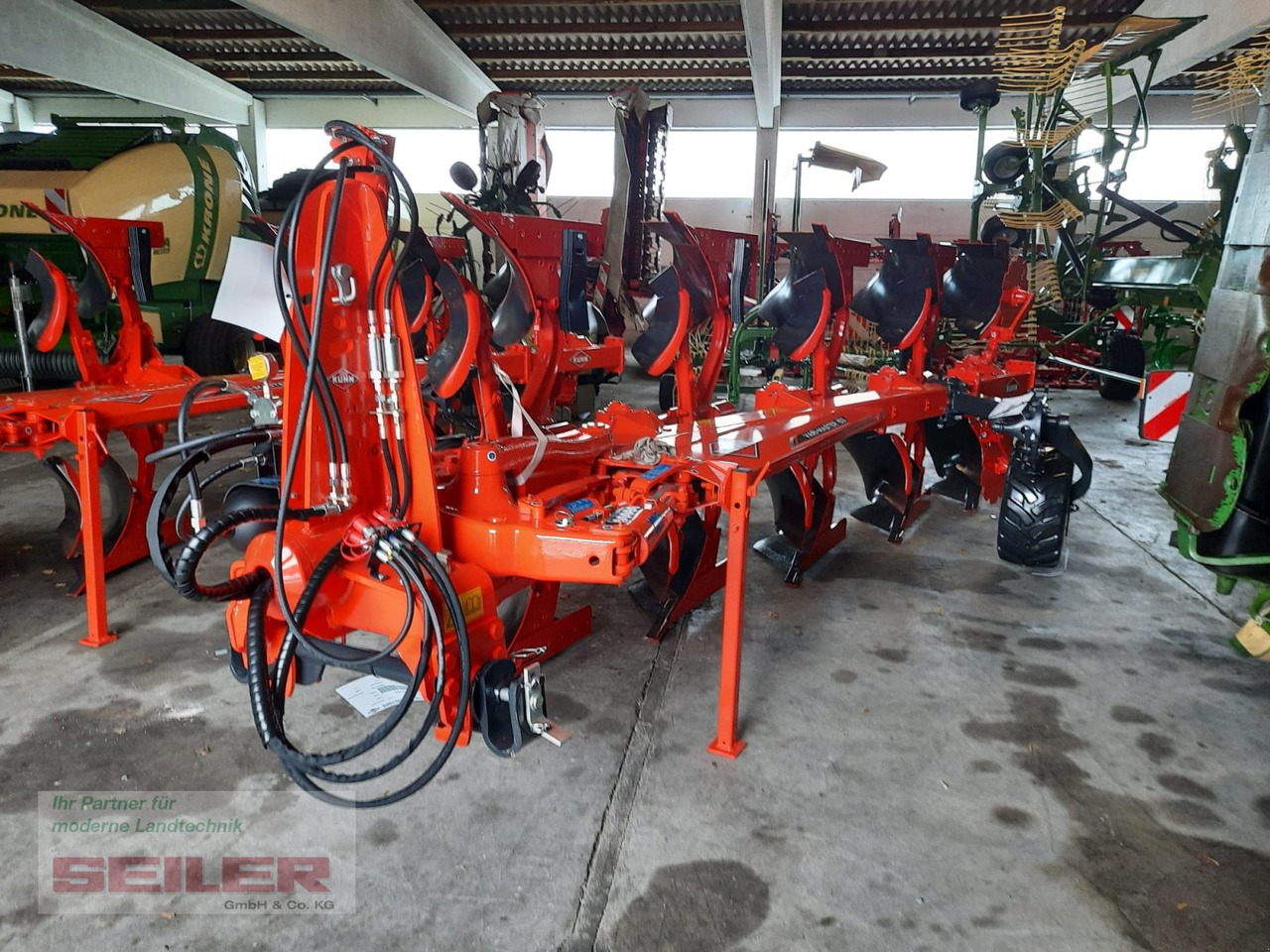 Kuhn Vari-Master 123T LPo 5-Schar - Плуг: снимка 1 Kuhn Vari-Master 123T LPo 5-Schar - Плуг: снимка 1