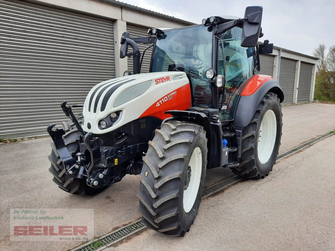 Steyr Expert 4110 CVT - Трактор: снимка 1 Steyr Expert 4110 CVT - Трактор: снимка 1