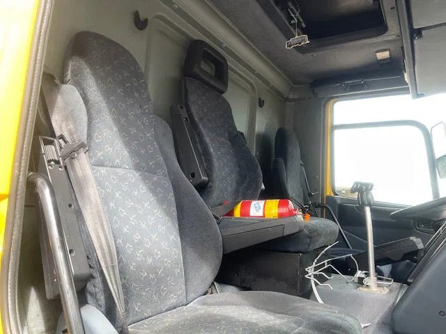 Шаси кабина DAF CF 75.250 6x2 Euro 2 Automatic NL-Truck Original KM'S: снимка 15