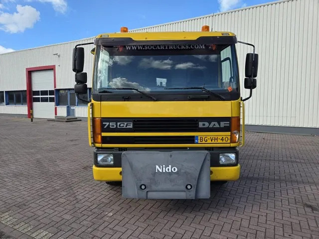 Шаси кабина DAF CF 75.250 6x2 Euro 2 Automatic NL-Truck Original KM'S: снимка 7