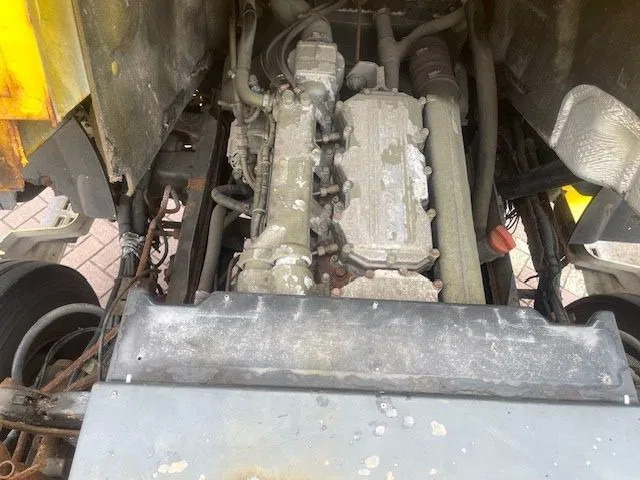 Шаси кабина DAF CF 75.250 6x2 Euro 2 Automatic NL-Truck Original KM'S: снимка 17