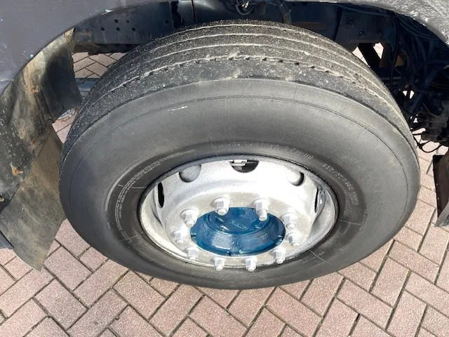 Шаси кабина DAF CF 85.430 Manual gear Euro 4: снимка 17