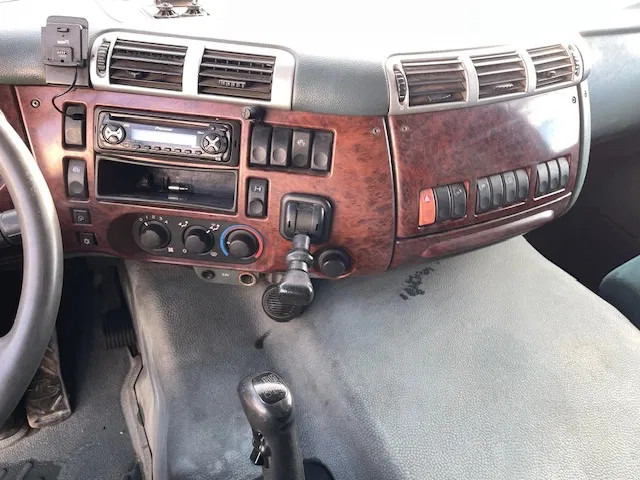 Шаси кабина DAF CF 85.430 Manual gear Euro 4: снимка 12