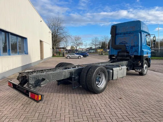 Шаси кабина DAF CF 85.430 Manual gear Euro 4: снимка 8