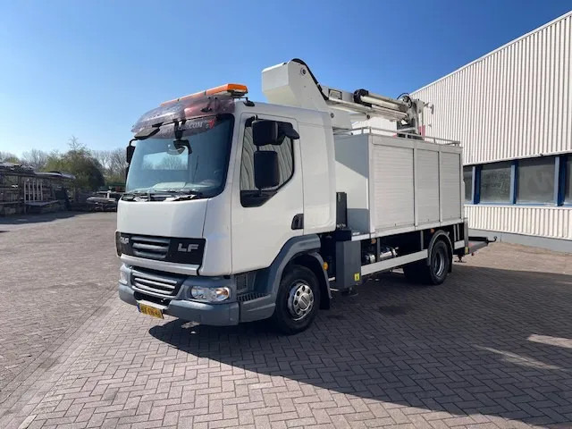 DAF LF 45.160 CUSTERS Hoogwerker / Skyworker 14,5mtr APK/Tuv nov 2025 - Автовишка: снимка 4 DAF LF 45.160 CUSTERS Hoogwerker / Skyworker 14,5mtr APK/Tuv nov 2025 - Автовишка: снимка 4