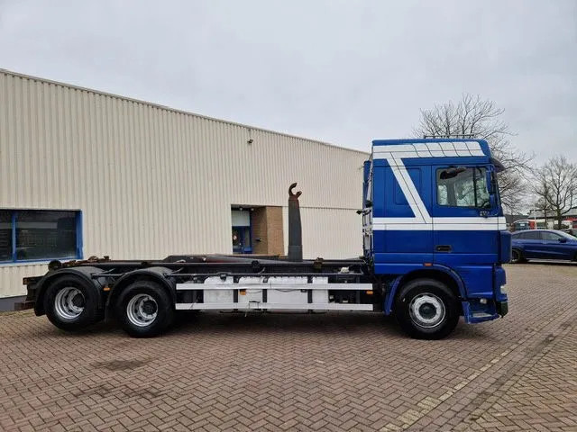 DAF XF 95.430 Euro 4 6x2 Manual-Gear - Шаси кабина: снимка 2 DAF XF 95.430 Euro 4 6x2 Manual-Gear - Шаси кабина: снимка 2