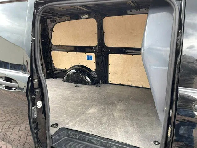 Mercedes-Benz Vito 110 CDI Financiering/inruil mogelijk - Малък ван: снимка 4 Mercedes-Benz Vito 110 CDI Financiering/inruil mogelijk - Малък ван: снимка 4