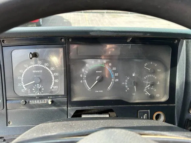 Самосвал камион Renault Premium 400 6x4 ! ONLY FOR PARTS !: снимка 6