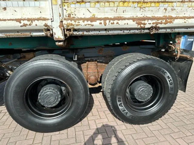 Самосвал камион Renault Premium 400 6x4 ! ONLY FOR PARTS !: снимка 14