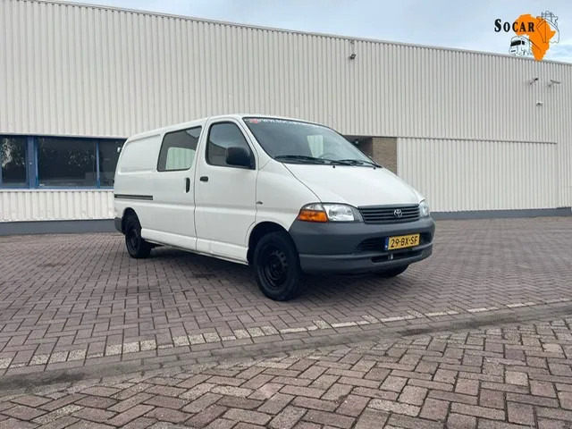 Toyota HiAce 2.5 D4-D 90 Lang Airco - Малък ван: снимка 1 Toyota HiAce 2.5 D4-D 90 Lang Airco - Малък ван: снимка 1