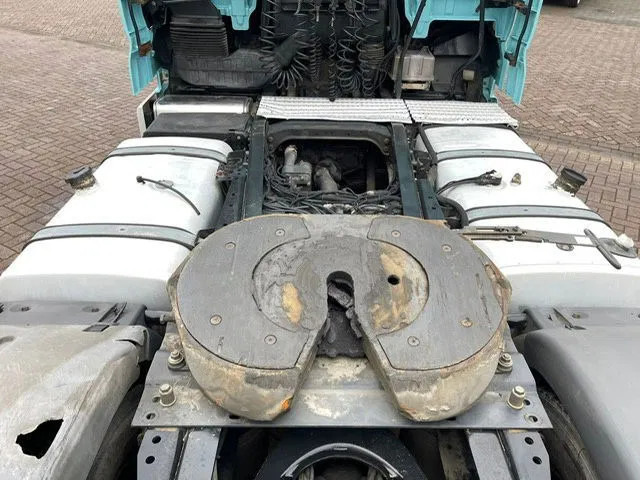 MAN TGX 18.480 Euro 5 Retarder 2-Tanks - Влекач: снимка 5 MAN TGX 18.480 Euro 5 Retarder 2-Tanks - Влекач: снимка 5