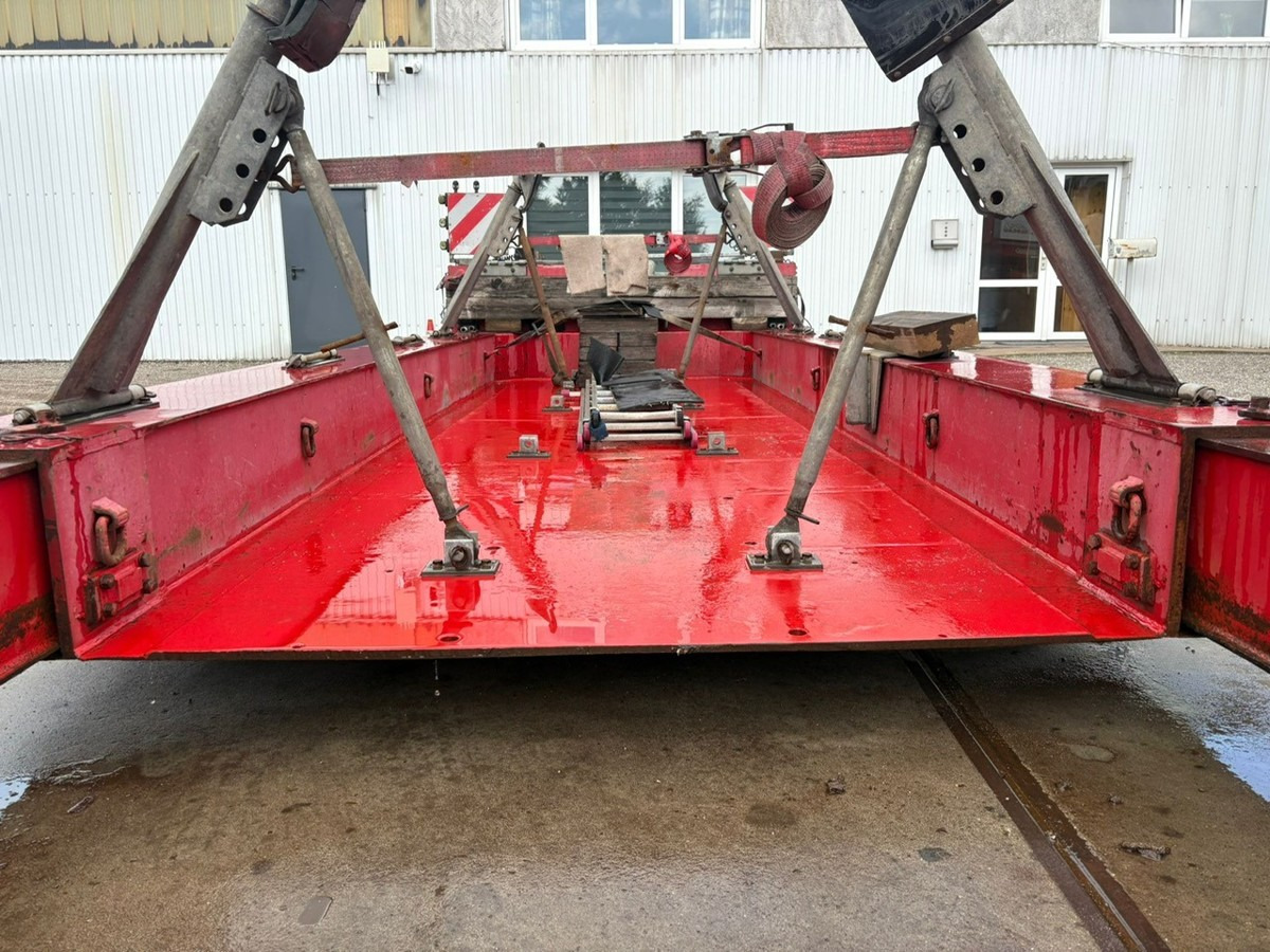 FAYMONVILLE STBZ - 2AA Megamax Yachttransport - Нискорамна площадка полуремарке: снимка 4 FAYMONVILLE STBZ - 2AA Megamax Yachttransport - Нискорамна площадка полуремарке: снимка 4