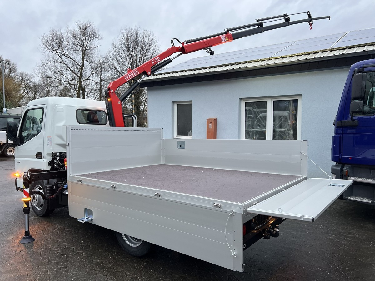 FUSO 3S15 Alu Pritsche 2.80m Ladekran Funk! sofort ve - Бордови бус: снимка 1 FUSO 3S15 Alu Pritsche 2.80m Ladekran Funk! sofort ve - Бордови бус: снимка 1